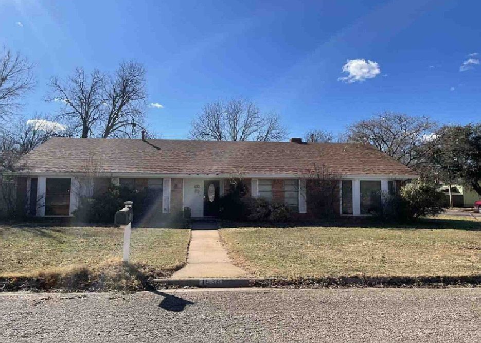 1st image of 1538 Roanoak Dr