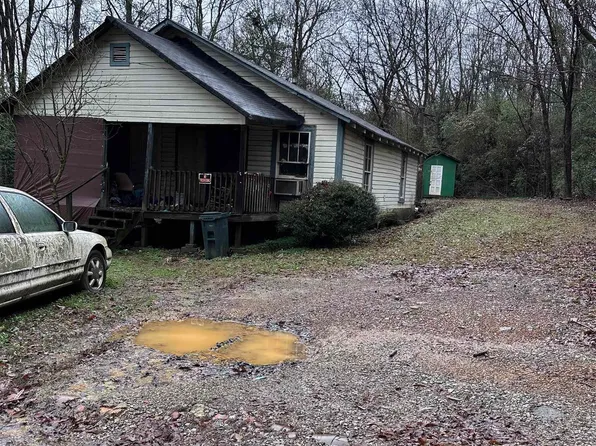 3264 Green Valley Rd, Birmingham, AL 35243