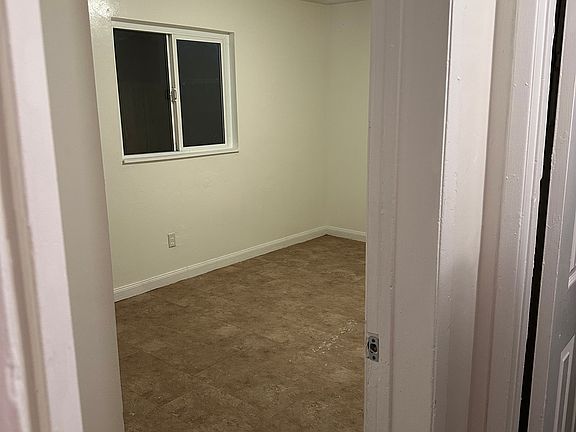 5th image of 1316 Flower St APT B