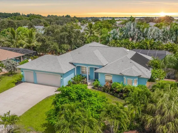 3237 Eclipse Ct, Merritt Island, FL 32952