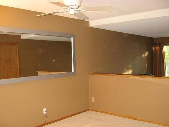 4th image of 1601 N Innsbruck Dr NE #269