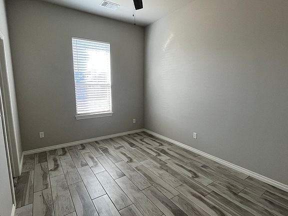 5th image of 12108 Ava Grace Ln