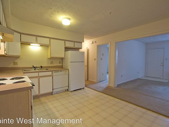 4th image of 810 University City Blvd APT 8