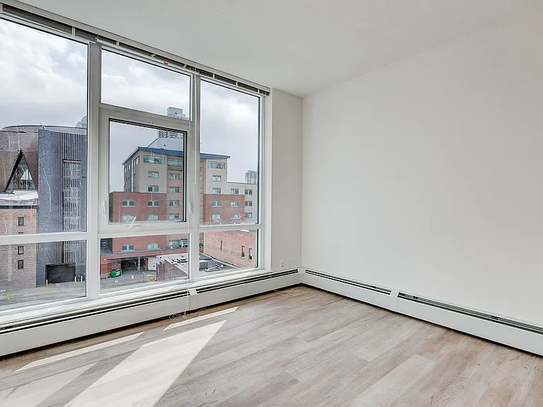450 8th Ave SE #501 — Photo 12