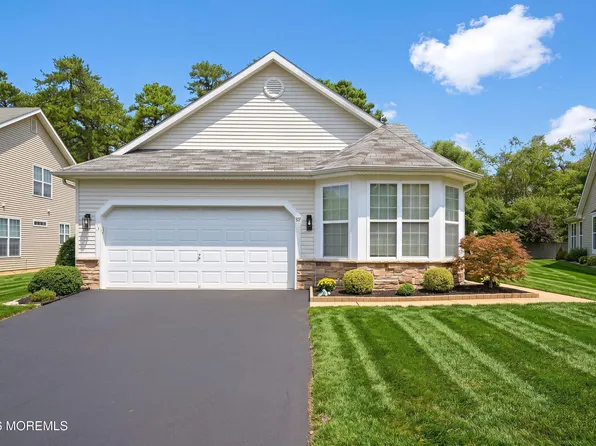 607 Timberline Lane, Whiting, NJ 08759
