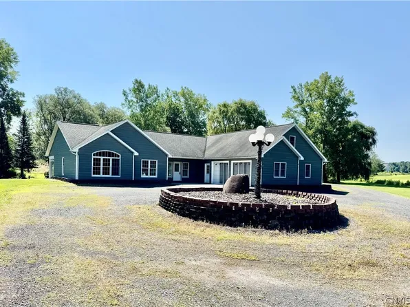 3810 Lysander Rd, Cato, NY 13033