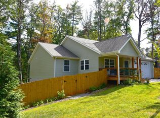 111 Old Farm School Rd, Asheville, NC 28805