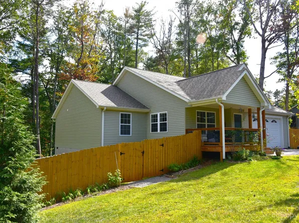 111 Old Farm School Rd, Asheville, NC 28805