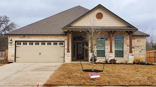 705 Lister Dr Photo 1