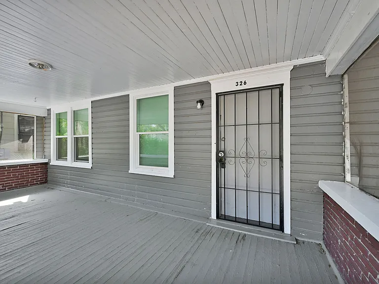 326 Basswood St — Photo 19