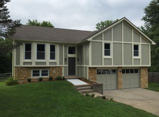 912 Josela Ct, Leavenworth, KS 66048