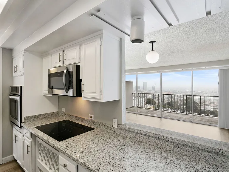 66 Cleary Ct #1501 — Photo 17