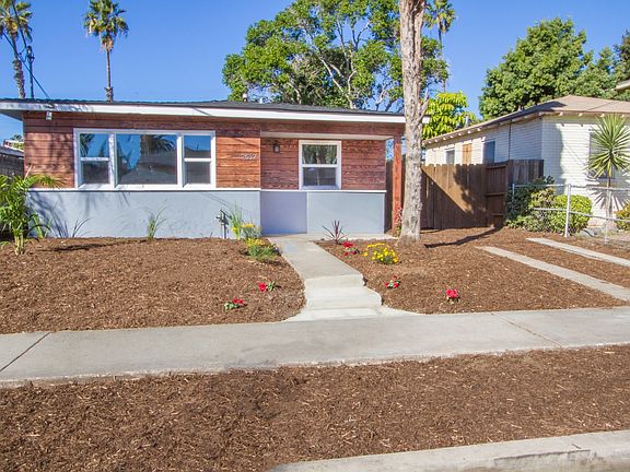 5th image of 2652 Magnolia Ave