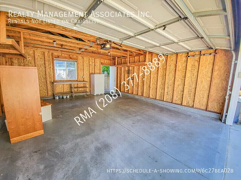 1611 S Michigan Ave — Photo 15