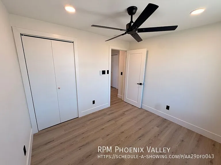 4019 E Surrey Ave — Photo 14