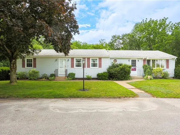 16 Garden Ln, Scituate, RI 02831