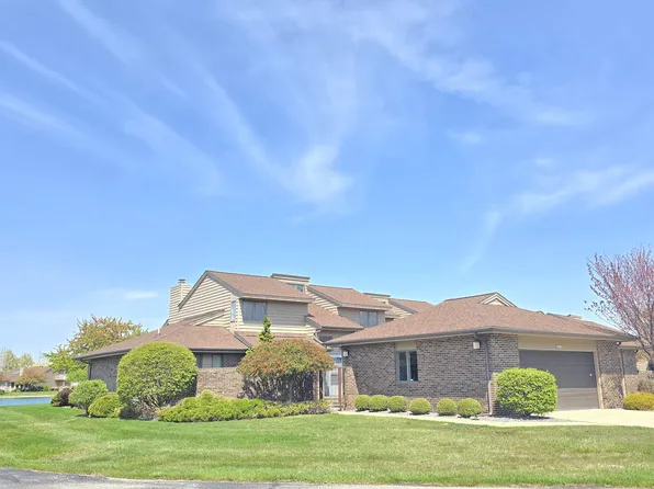 2707 Inverness Dr, Bay City, MI 48706