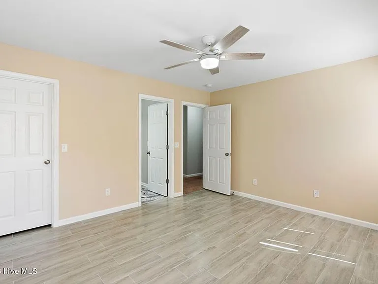 3912 Willowick Park Dr — Photo 28