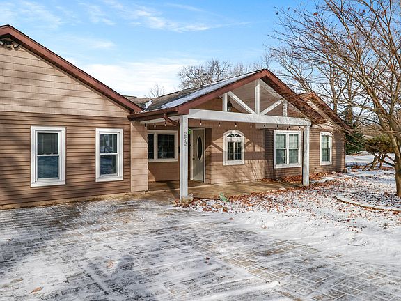 3rd image of 252 Northview Dr