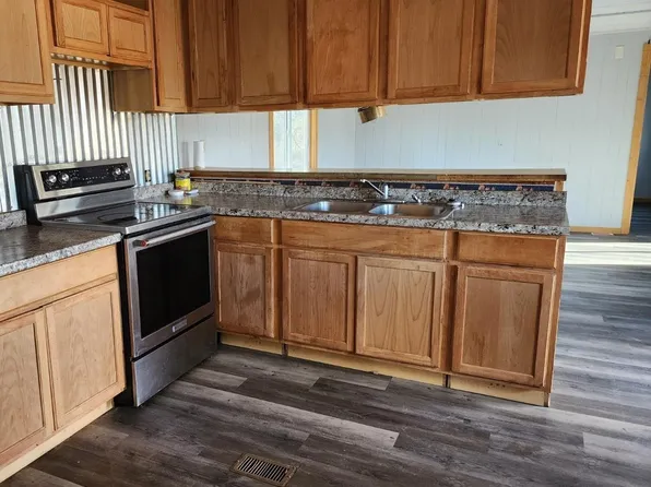 1853 McLay Rd, Vale, OR 97918