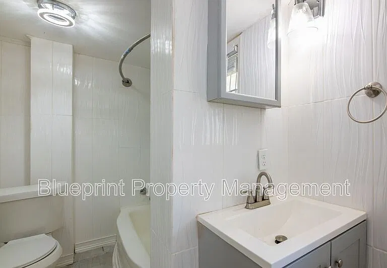 5406 Court G — Photo 10