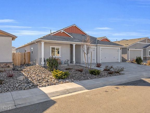 2nd image of 737 Butte Creek Rd