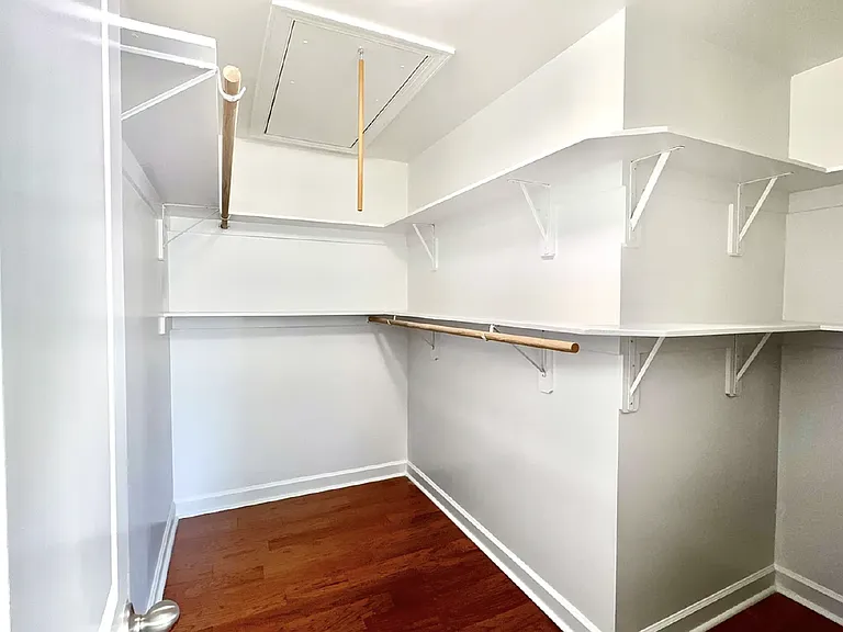 2401 Pecan Ridge Way — Photo 16