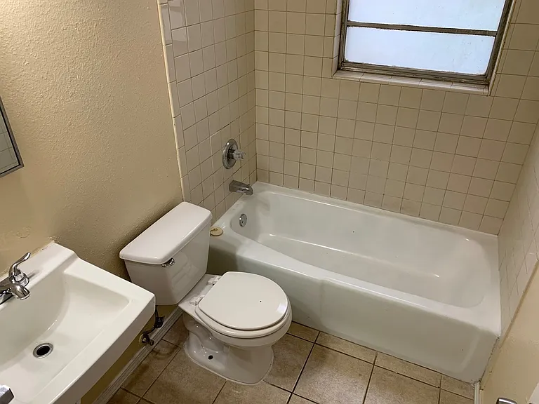 San Jose Apartments — Photo 7