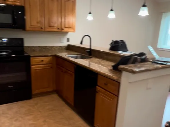 7 Hawthorne Ct NE #7, Washington, DC 20017