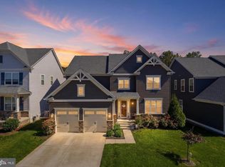 462 Crab Apple Dr, Stafford, VA 22554