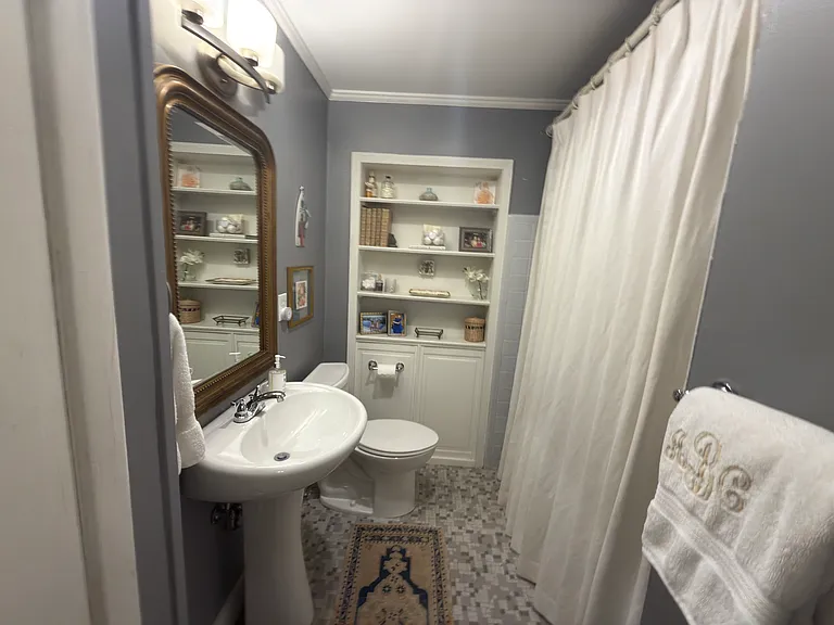 712 Hoadley Dr — Photo 13