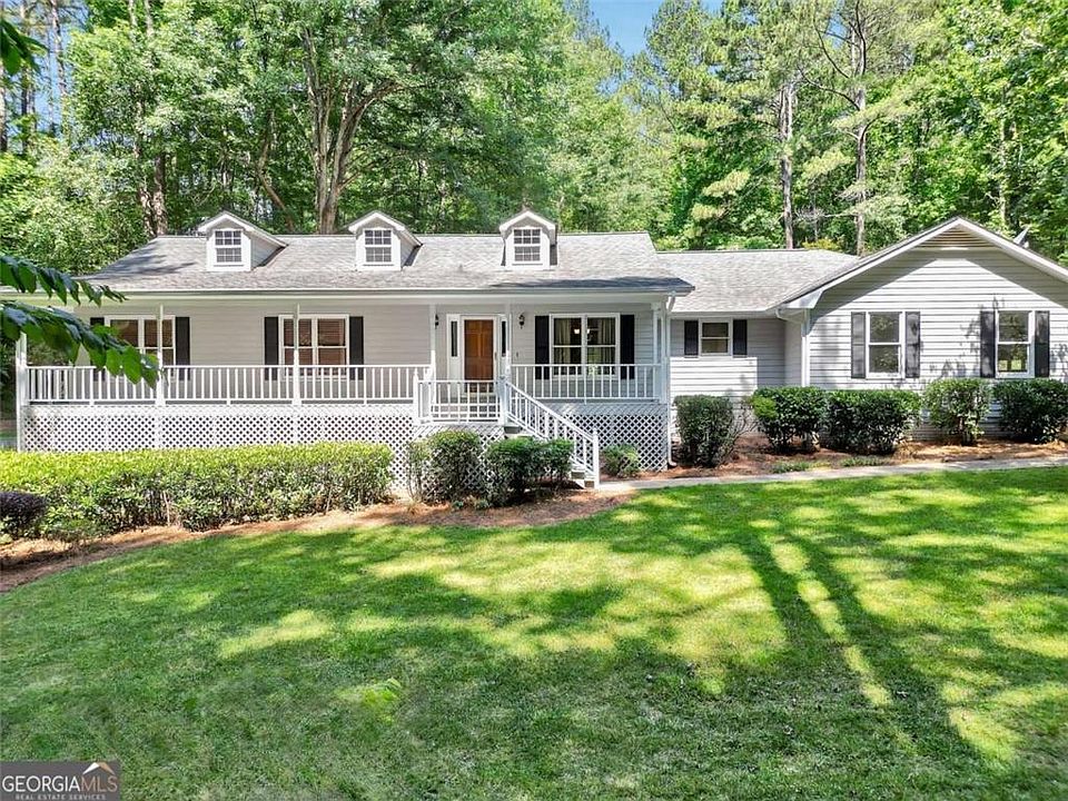 1st image of 381 Wyldewoode Dr