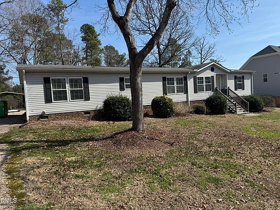 2nd image of 112 Clements Dr