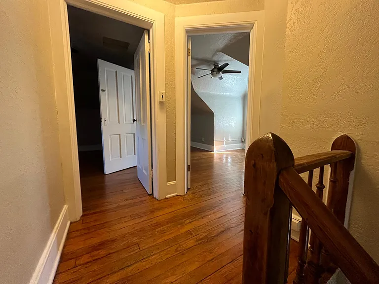 638 E 12th Ave #MAIN LEVEL — Photo 21