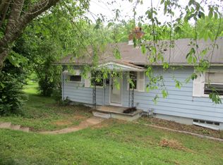 100 Underwood Rd, Oak Ridge, TN 37830