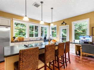 6280 A Sooke Rd, Sooke, BC V9Z 0G7