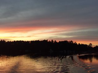 E1422 Grandview Rd, Waupaca, WI 54981