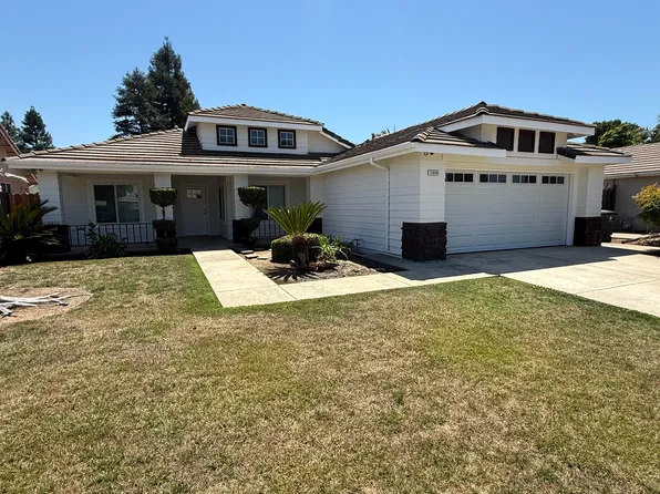 2686 Beverly Ave, Clovis, CA 93611
