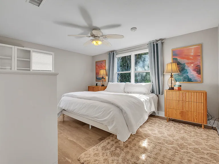 276 Brookline Ave — Photo 17