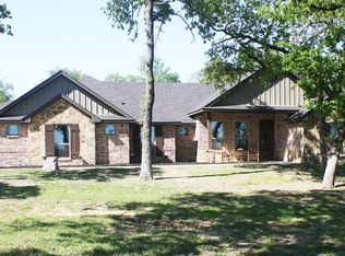 1780 W Dry Creek Rd, Poolville, TX 76487