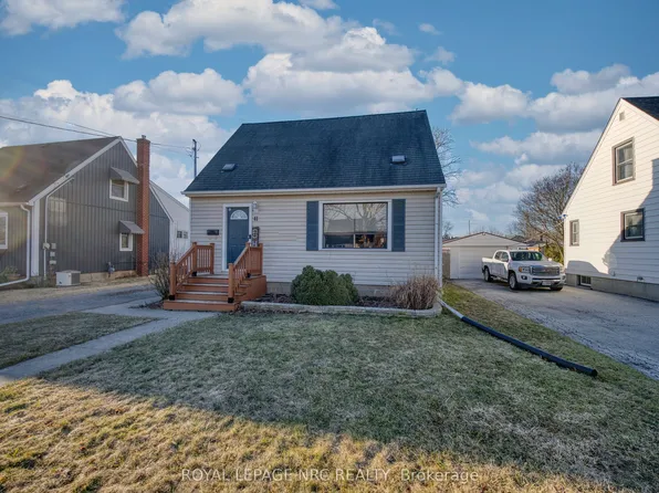 41 McDonald Ave, Thorold, ON L2V 3E5