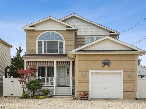 134 Elizabeth Ave, Lavallette Boro, NJ 08735
