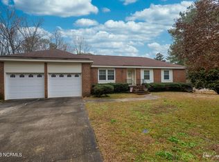 1814 Sandcrest Dr, Rockingham, NC 28379