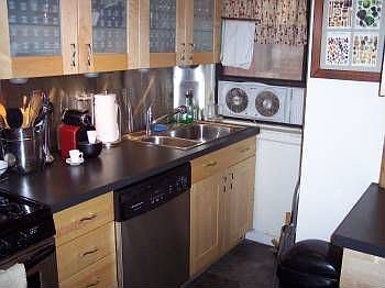 Completely renovated kitchen in 2004