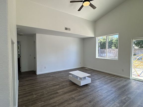 5th image of 2020 Golden Way