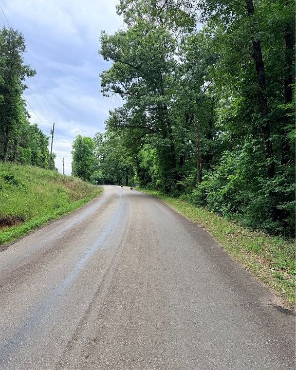 2nd image of 4720 Road