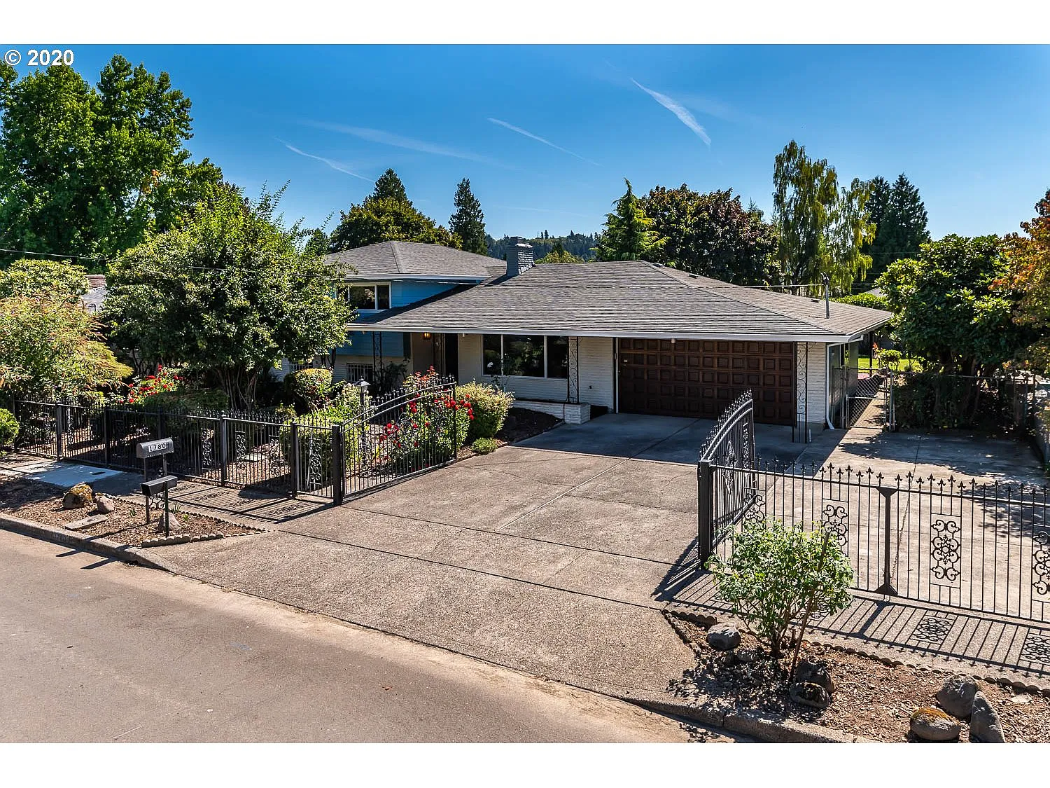 1780 NW 4th St photo 1