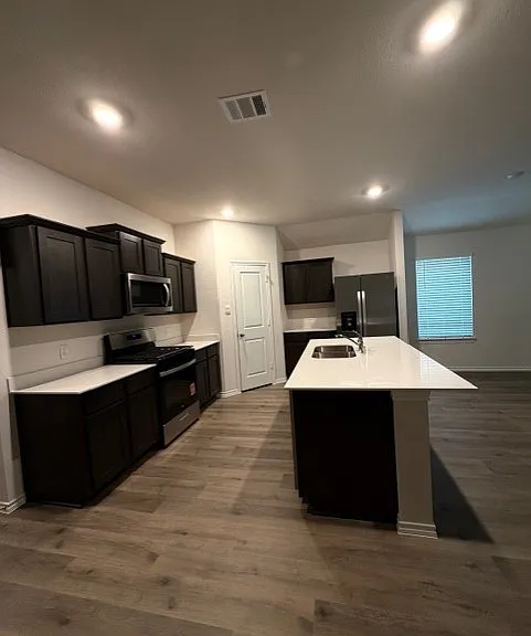 1320 Stuarts Forest Dr — Photo 3