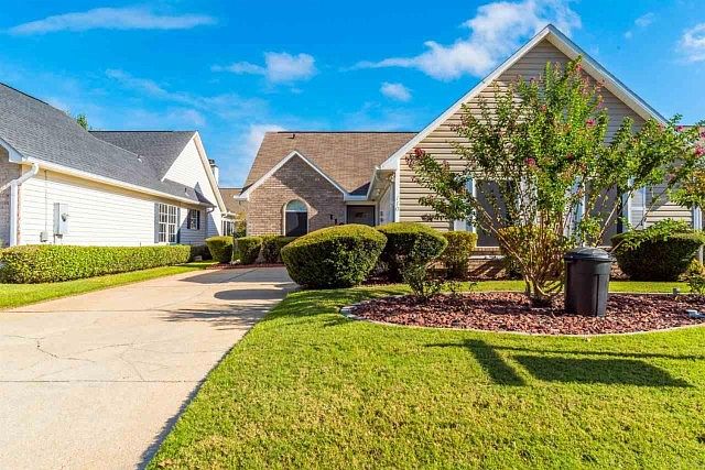 1st image of 110 Mirabelle Cir