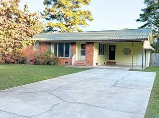 509 Carolyn St SW, Decatur, AL 35601